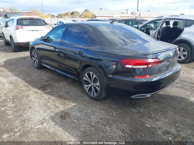 Volkswagen Passat Limited Edition 2022 1VWBA7A33NC010192 Image 3