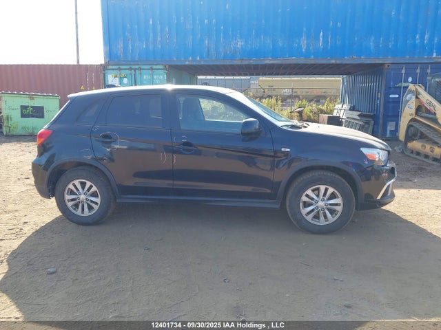 Mitsubishi mivec 2019 JA4AJ3AU4KU603933 Image 14