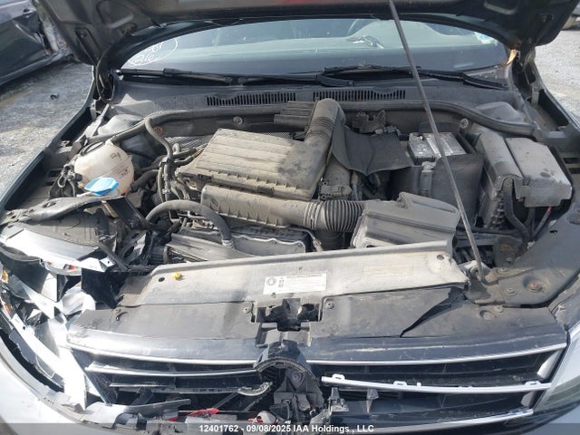 Volkswagen 1.4 tsi 2017 3VW2B7AJ7HM381435 Image 10