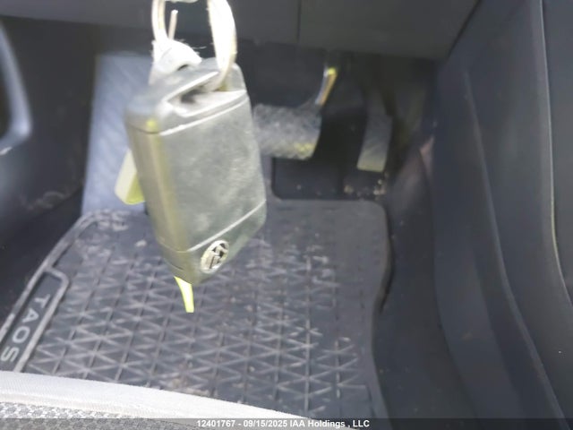 3VVAX7B28NM056460 Volkswagen tsi