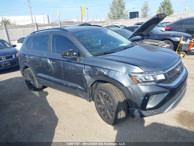 3VVAX7B28NM056460 Volkswagen tsi