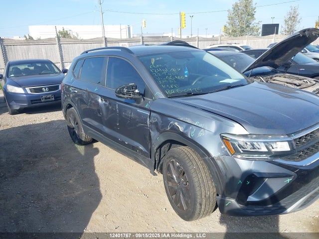 3VVAX7B28NM056460 Volkswagen tsi