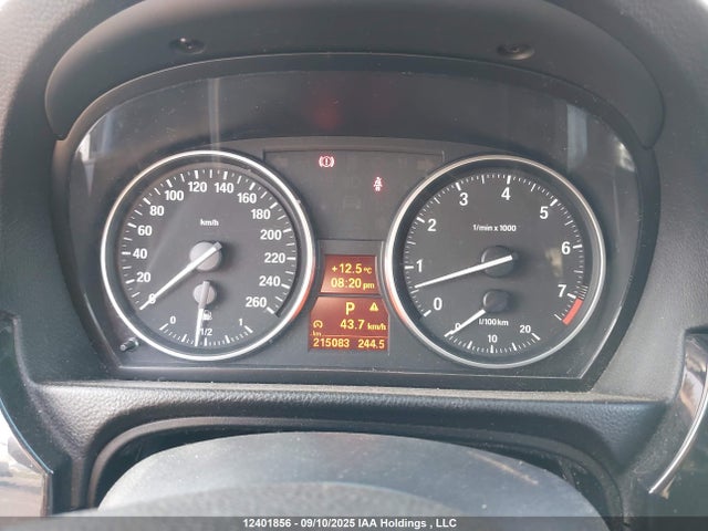 12401856 :رقم المزاد ، WBAPK7G5XBNN86535 vin ، 2011 Bmw 3 Series مزاد بيع