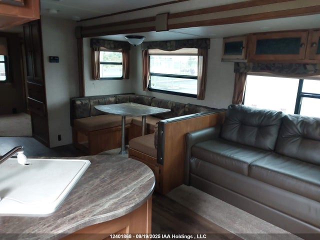 4YDT31125E1530750 Keystone 2014