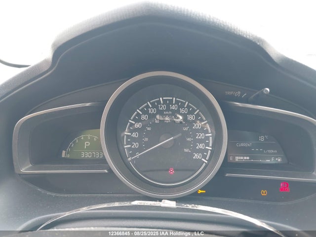 3MZBN1U70JM221214 Mazda pe