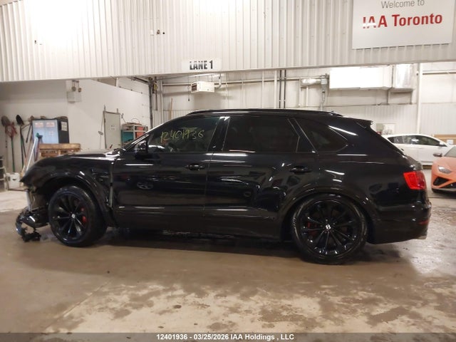 Bentley Bentayga V8 2019 SJAAM2ZV0KC024241 Image 12