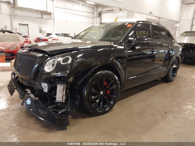 Bentley Bentayga V8 2019 SJAAM2ZV0KC024241 Image 2
