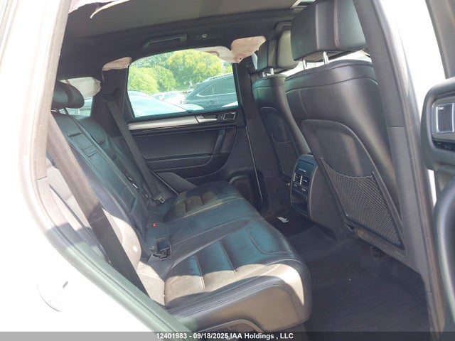 WVGDF9BP0ED008707 Volkswagen Touareg