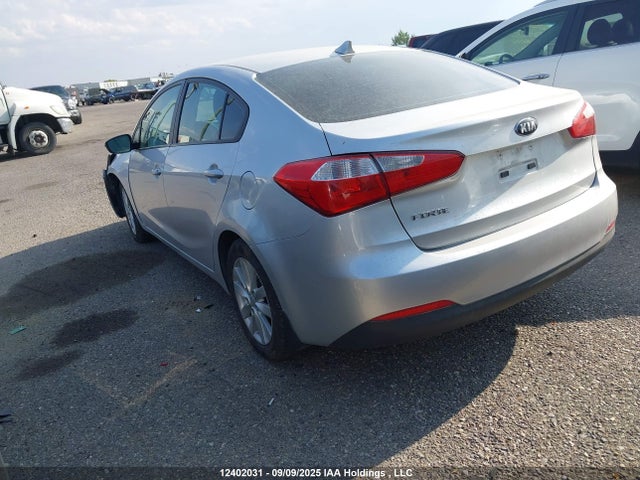 KIA 2014 2014 KNAFX4A67E5108168 Image 3