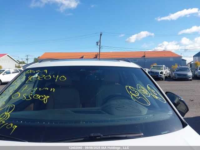 3VV8B7AX4NM055008 Volkswagen Tiguan