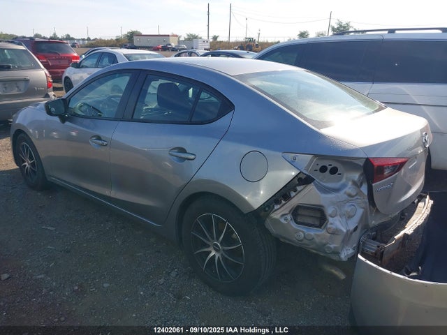 3MZBM1U75EM112854 Mazda pe