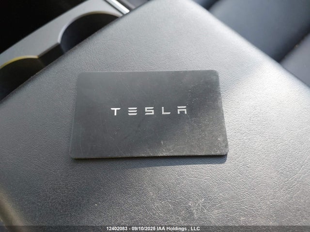 7SAYGDEE0PF781725 Tesla Model Y