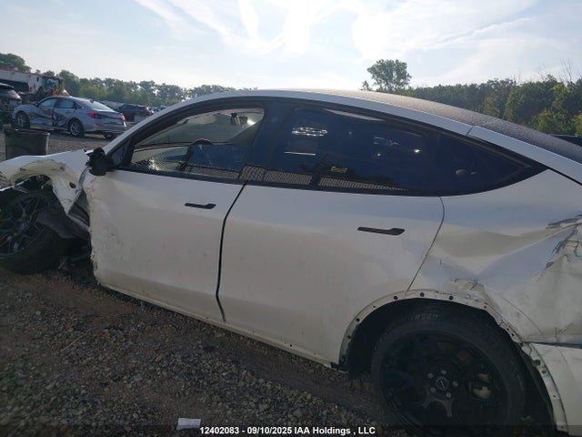 7SAYGDEE0PF781725 Tesla Model Y