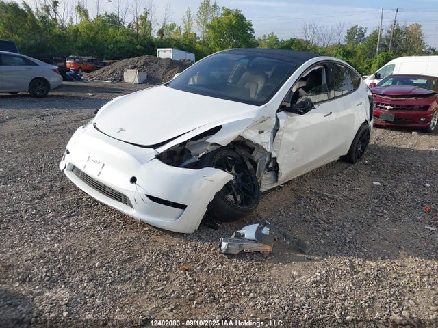 7SAYGDEE0PF781725 Tesla Model Y