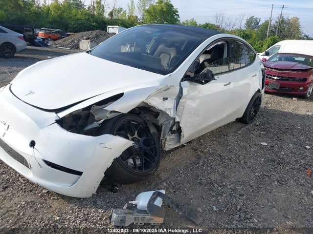 7SAYGDEE0PF781725 Tesla Model Y