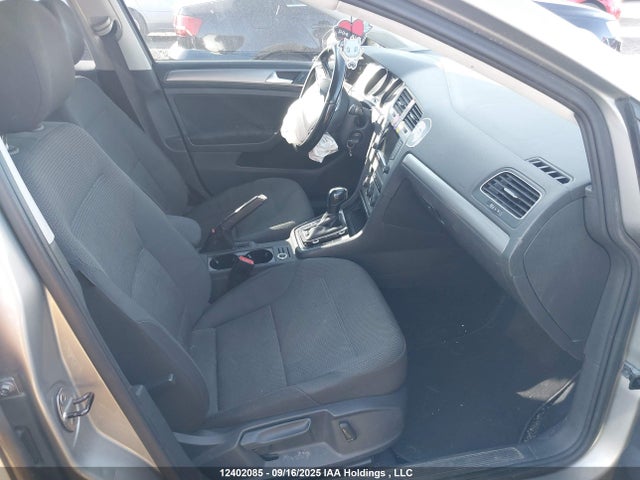 3VW217AU7FM006350 Volkswagen Golf