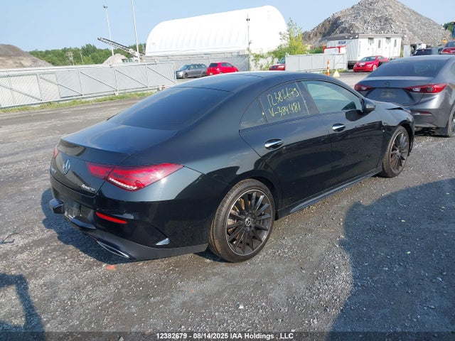 W1K5J4HB4PN384481 Mercedes-Benz m260