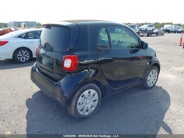 WMEFJ5DAXHK187126 Smart M281