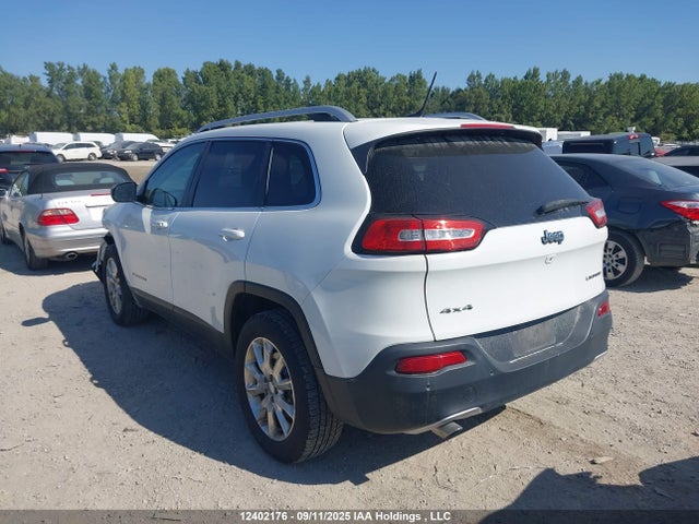 1C4PJMDB6FW630755 Jeep 2015