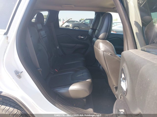 1C4PJMDB6FW630755 Jeep 2015