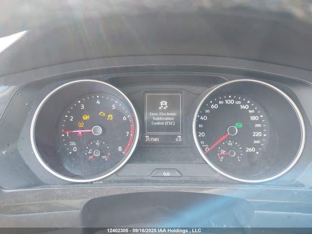 3VV0B7AX9JM069221 Volkswagen Tiguan