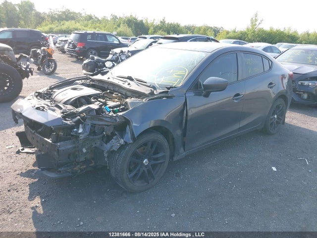 3MZBM1U79FM150220 Mazda pe