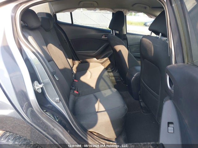 3MZBM1U79FM150220 Mazda pe