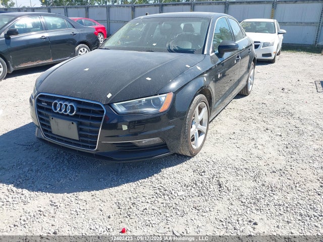 Audi A3 2015 WAUBFRFFXF1003303 Image 2