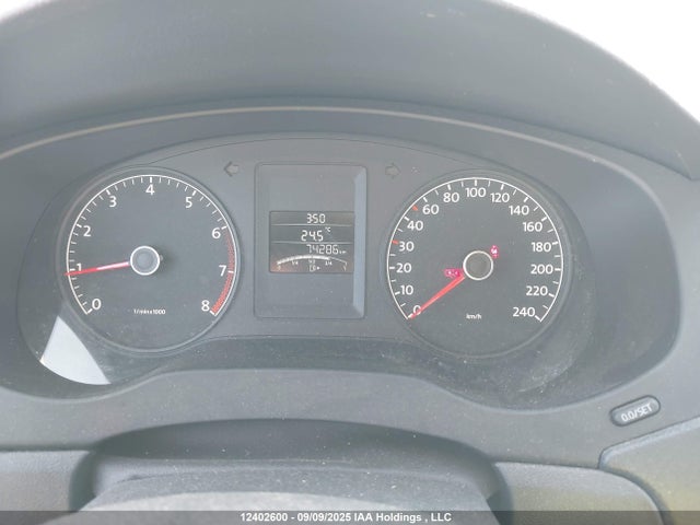 3VW1K7AJ1EM351452 Volkswagen Jetta
