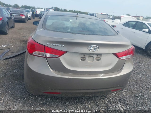 2013 Hyundai Elantra მანქანა იყიდება აუქციონზე, vin: 5NPDH4AEXDH281258, აუქციონის ნომერი: 12402676