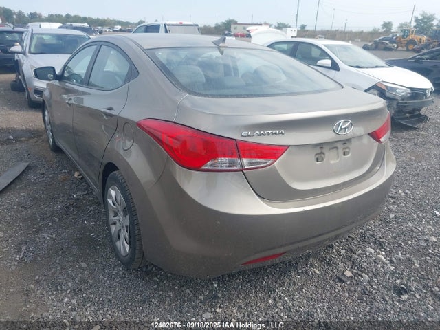 2013 Hyundai Elantra მანქანა იყიდება აუქციონზე, vin: 5NPDH4AEXDH281258, აუქციონის ნომერი: 12402676