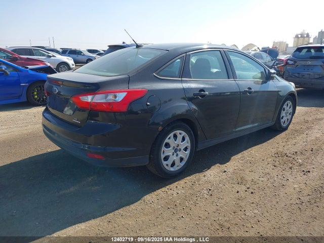 1FADP3F24EL256399 Ford 2014