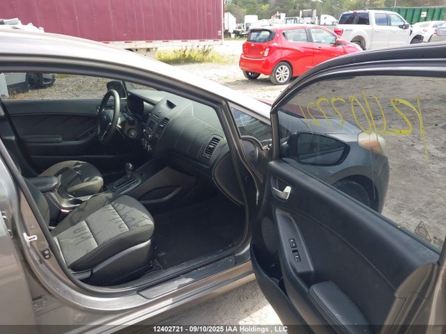 KIA dohc mpi nu 2015 KNAFX4A67F5424249 Image 5