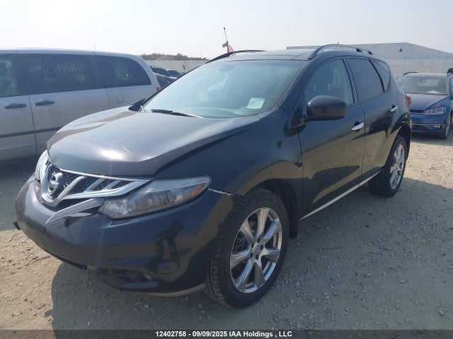 JN8AZ1MW9EW509379 Nissan 2014