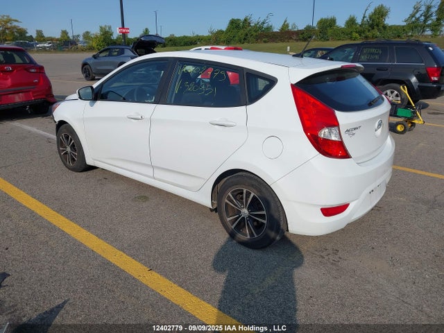 KMHCT5AE2HU320951 Hyundai 2017