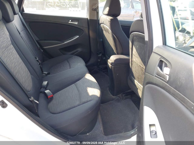 KMHCT5AE2HU320951 Hyundai 2017