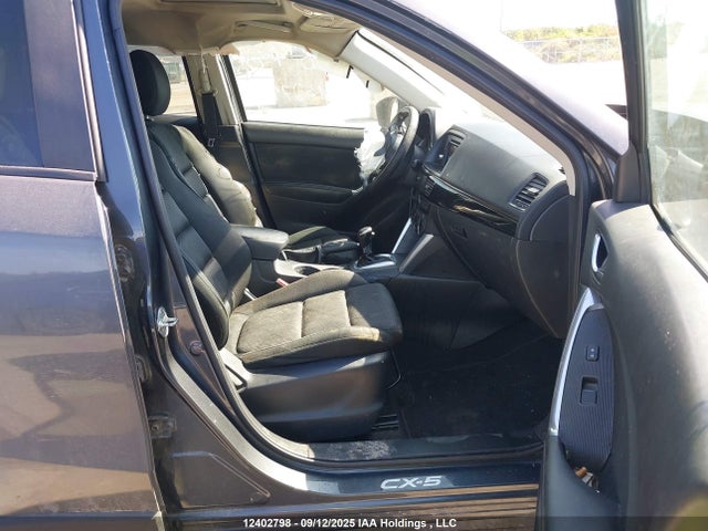 JM3KE2CYXF0440895 Mazda py