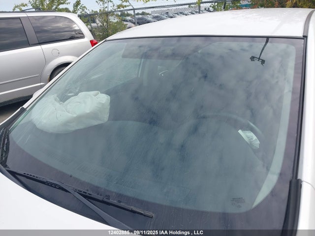 Nissan Sentra 2015 3N1AB7AP8FL675564 Image 18