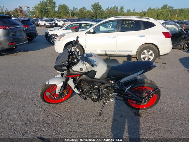 JYARN53N0KA001557 Yamaha 2019