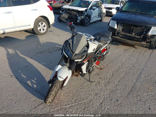 JYARN53N0KA001557 Yamaha 2019