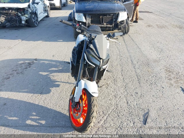 JYARN53N0KA001557 Yamaha 2019