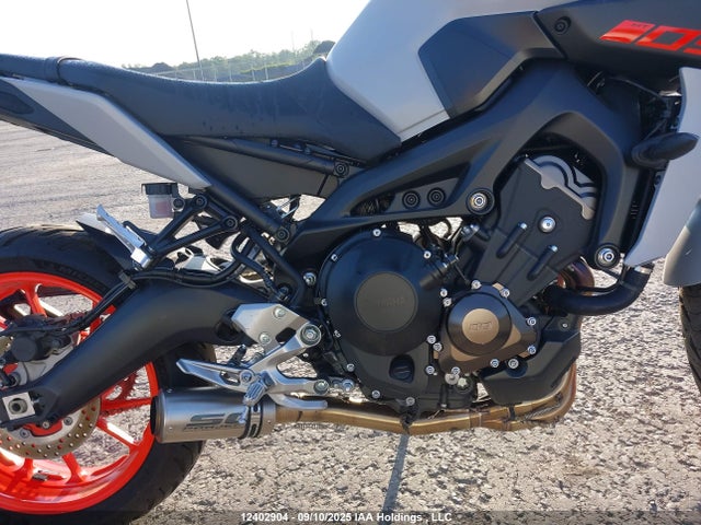 JYARN53N0KA001557 Yamaha 2019