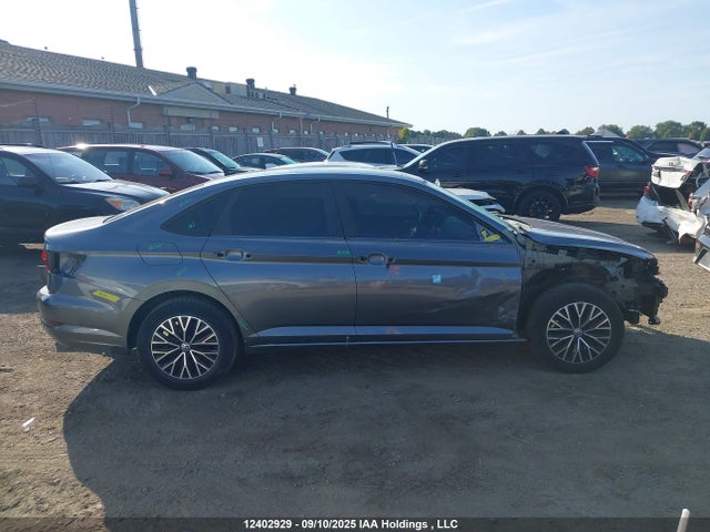 3VWEB7BU5LM058905 Volkswagen 1.4 tsi