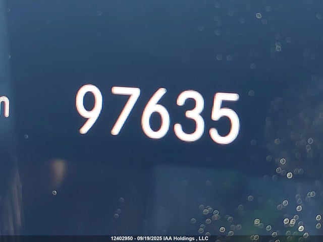 WDD3G4FBXKW001073 Mercedes-Benz m260