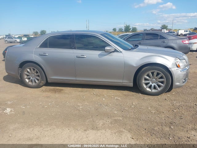 2C3CCAAG0EH320626 Chrysler 300