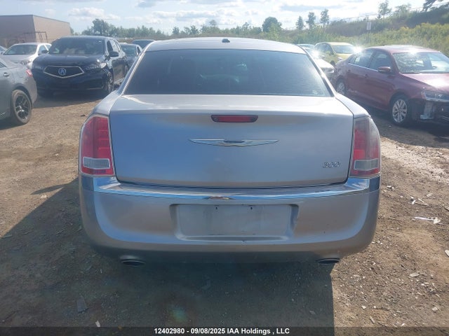 2C3CCAAG0EH320626 Chrysler 300