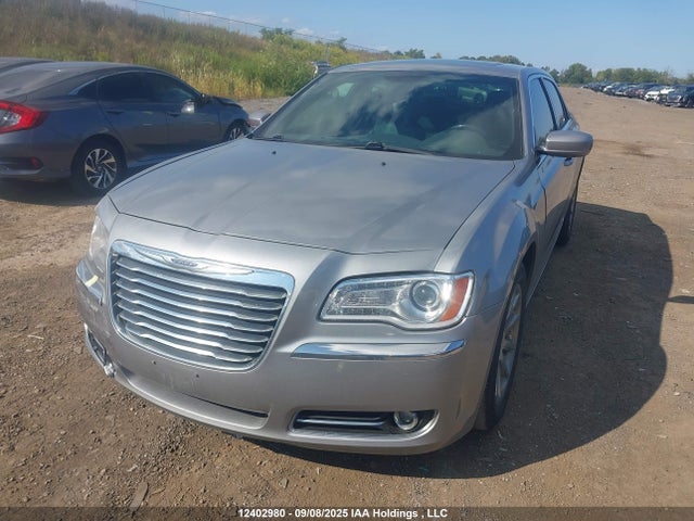 2C3CCAAG0EH320626 Chrysler 300