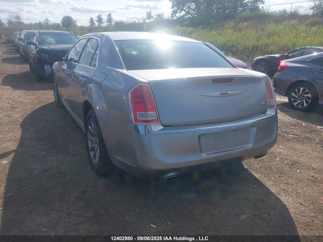 2C3CCAAG0EH320626 Chrysler 300
