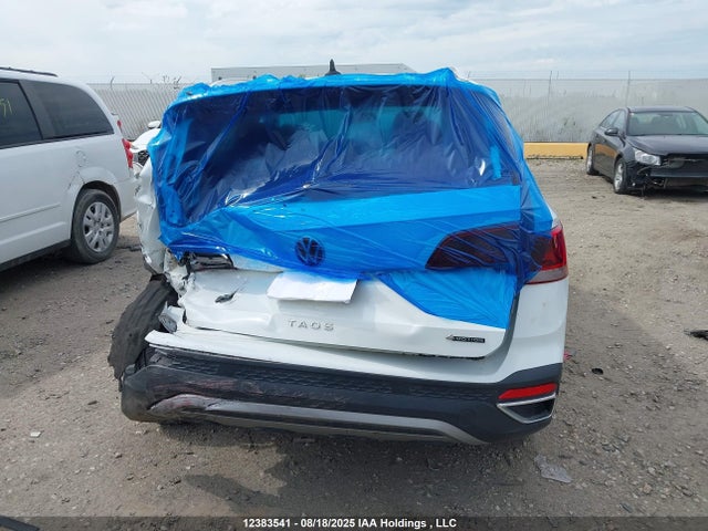 3VVLX7B26NM084752 Volkswagen tsi