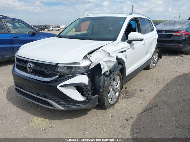 3VVLX7B26NM084752 Volkswagen tsi